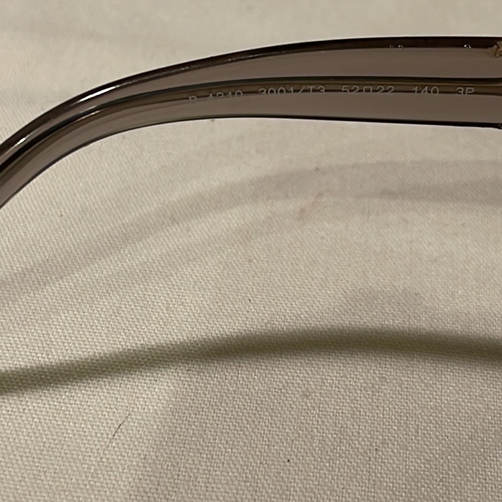 BURBERRY POLARIZED 4210 3001/T3 52 22 140 Women’s black full rim frame, gray Len - Picture 5 of 8